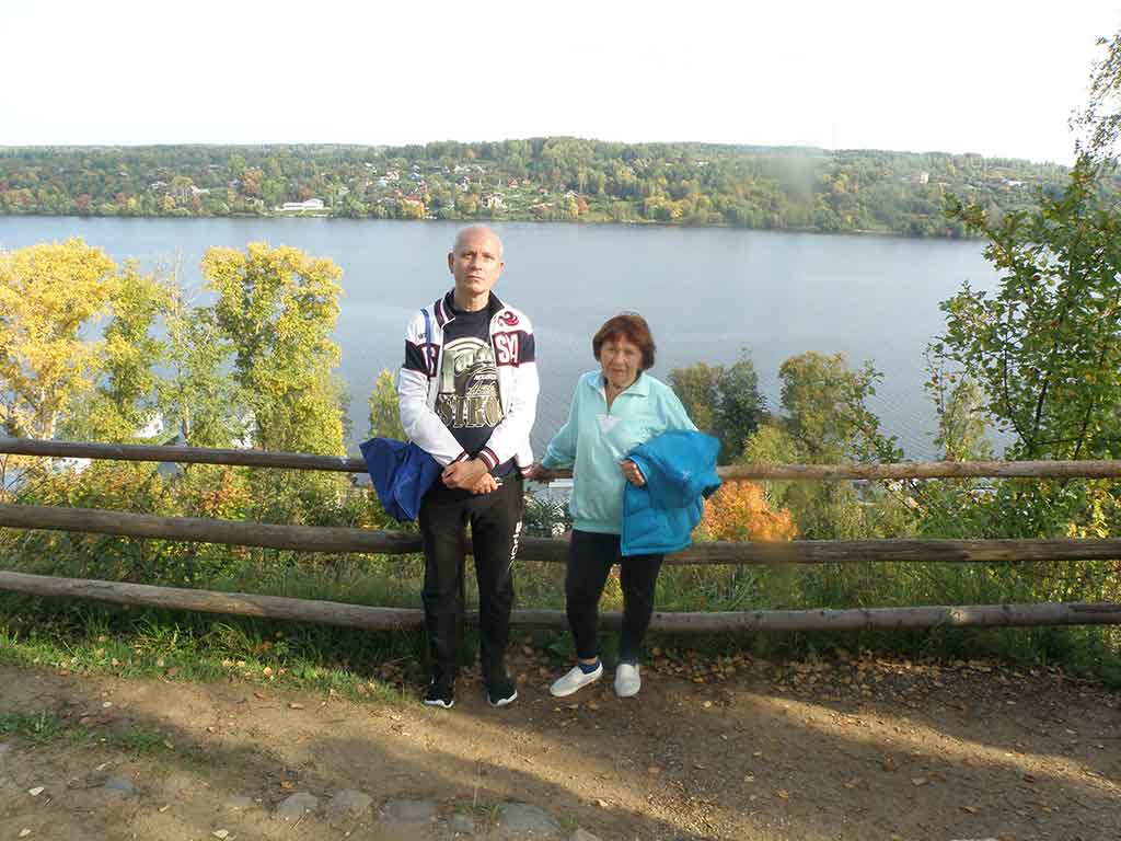 с мамой в Плёсе